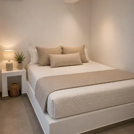 Fuego Serifos Town